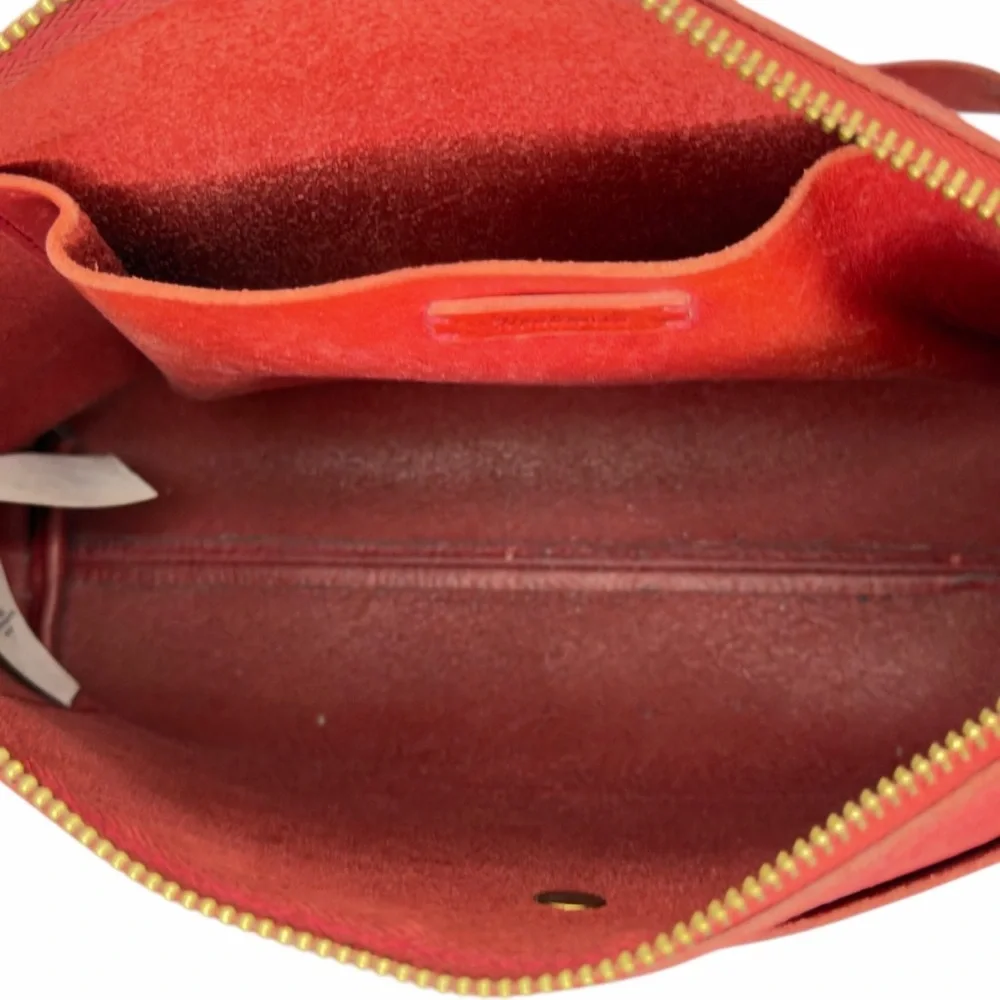 Madewell The Transport Crossbody Strap in Red Leather Front Pocket Bag
